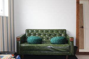 Blupar - share house with a host ホストとのシェアハウススタイル民泊