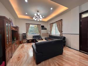 Phòng Giường Đôi Có Phòng Tắm Riêng (Double Room with Private Bathroom)