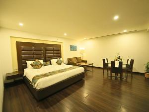 D R Utthama Nellore - AM Hotel Kollection