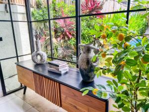 Island Boy Guesthouse T Prime Location In Canggu