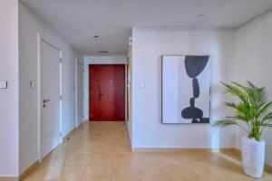 Upgraded Cozy 1BR at Bahar with great view