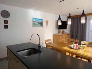 Apartment for allergy sufferers near the waterfall