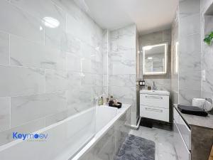 Lumineux 3 pièces proche Paris