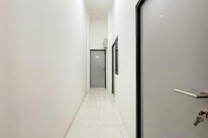 RedDoorz at Pandu Raya Bogor by Madam M Place