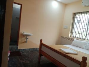 LJ Rooms