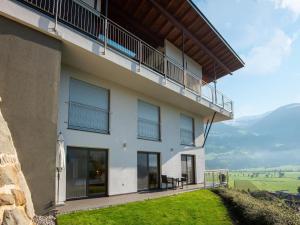 Apartment in Fügen near Spieljoch Ski