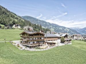 Modern Farm House in Schwendau Balcony