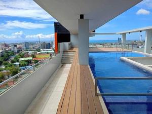 Rayne at West Jones Residences