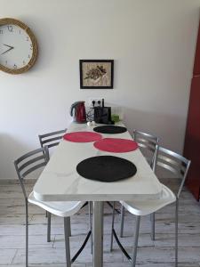 Appartements Joli F2 Saint Endreol HAMEAU PALAYSON Var : photos des chambres