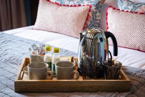 The White Hart - A Heartwood Inn