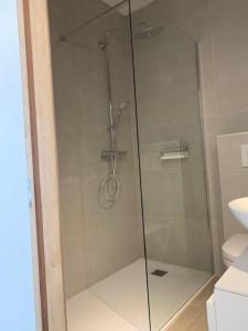 Super Modern Studio with Sea View T66