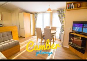 SP90 - Camber Sands Holiday Park - Dog Friendly