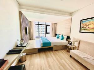 The Gold Beach Nha Trang Holtel & Apartment