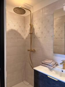 Appart'hotels HDG Hotel Gare de L-Isle Adam Appart-s Hotel : photos des chambres