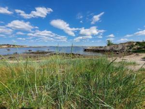 Mysig stuga med havsutsikt på Sydkoster