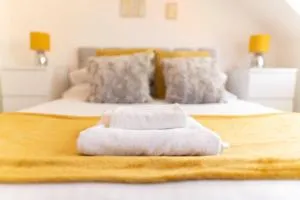 Beautiful town centre apartment - Grafham