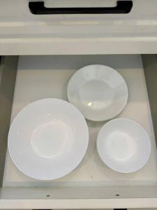 Poolside 1 Bedroom Apartment by Renttini