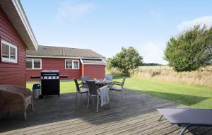 3 Bedroom Gorgeous Home In Gudhjem