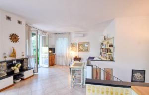 Lovely Home In Recco With Wifi