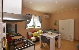 Stunning Apartment In Augusta