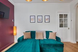 Lovely 4-Bedroom House in Hartlepool - Street Parking