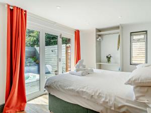 2 Bed in Westward Ho 41865