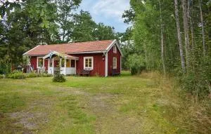 1 Bedroom Lovely Home In Johannishus - Karlskrona