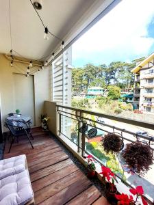 Serene Premier Cozy Condo with Balcony, 2BR Parking Outlook Drive Baguio