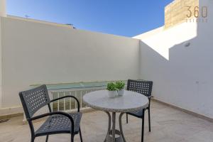 Stylish 3BR home with large terrace in Mosta by 360 Estates