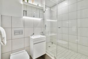 Foreshore Place Studio with Table Mountain Views