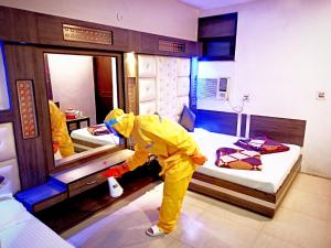 PEACE POINT FAMILY HOTEL By AKJ