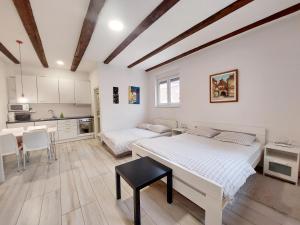 Home Away From Home - Apartment Ilica 