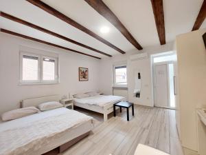 Home Away From Home - Apartment Ilica 