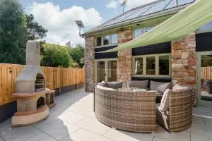 Woodpeckers - Stylish luxury property with hot tub - Marldon