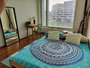 Kolmio, parvekkeet, meri, sauna ja keskustassa!