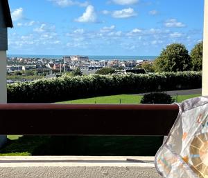 Appartements Domaine du Vert Coteau, limite Trouville, beau 3 pieces avec parking et balcon vue Mer : Appartement 2 Chambres