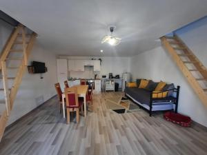 Maisons de vacances Gite 16 personnes : photos des chambres