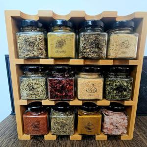 Bright Modern Holiday Villa Find us on Air bn b