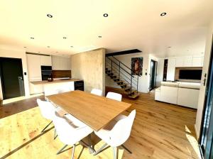 Villas Maison neuve - Piscine chauffee - Erdeven : photos des chambres