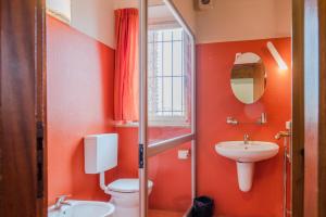 Familia Apartaments - 444 by HAPPYHOSTORINO