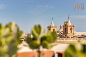 A luxurious Palazzo in Valetta with private Pool by 360 Estates