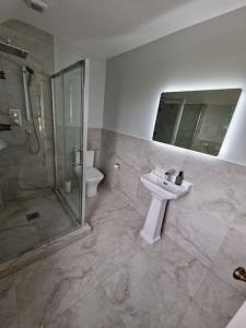 Hilltop House Ireland