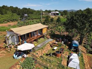 Mầm Farmstay and Camping