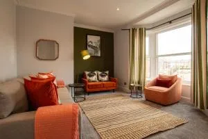 Britannia Apartments in Liscard Village Wallasey by Rework Accommodation - 新布赖顿