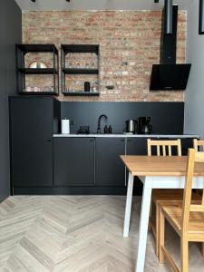 City center apartment-Wrocławska