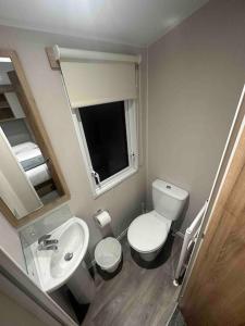 BRAND NEW 8 berth holiday home