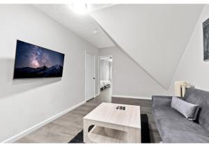 Epic Spa & Play Retreat NYC EWR Sleeps 30!