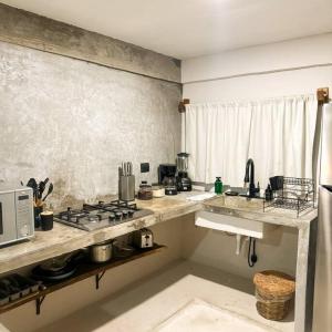 Cozy Tropical Suite for 1-4 Pp in Isla Mujeres