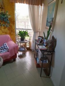 Verão para 10 pessoas em frente à Praça Boianovsky