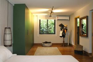 Forest House Retreat